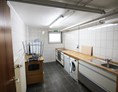Monteurzimmer: Küche - Moderne Unterkunft im Herzen von Germering/München