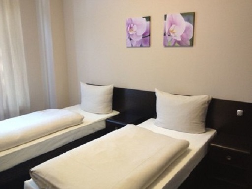 Monteurwohnungen Chesnais in Frankfurt - monteur-zimmer.info