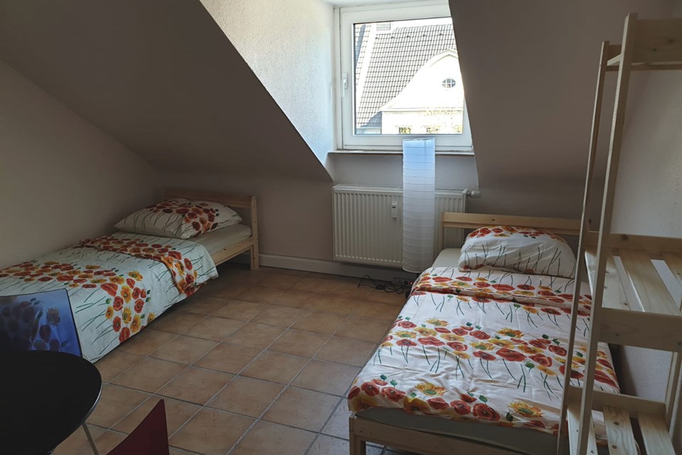 Bettwäsche der Einzelbetten in den Apartments Köln und Umland