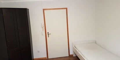 Monteurwohnung - Kühlschrank - Deutschland - Möbiliertes Zimmer 350€ inkl.allem - WG Zimmer im WG Haus nahe Mainz