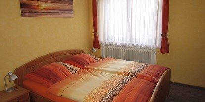 Monteurwohnung - Bettwäsche: Bettwäsche inklusive - Baiersbronn - Schlafzimmer 2 - Ferienwohnung H. Pfeifle
