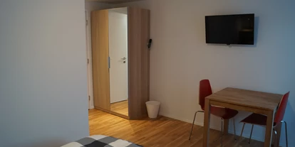Monteurwohnung - Kühlschrank - PLZ 5463 (Schweiz) - Zimmer 3 - Gasthaus Hirschen Mandach