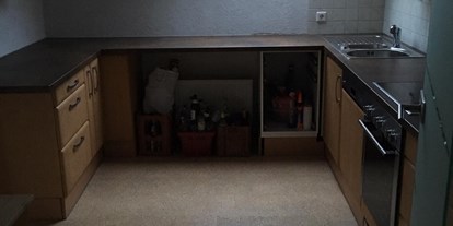Monteurwohnung - Zimmertyp: Doppelzimmer - Althütte Schlichenhöfle - Küche - Ferienwohnung Rosengarten