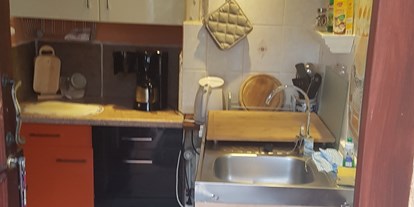 Monteurwohnung - Badezimmer: eigenes Bad - Wismar - kleine Wohnung Küche - Reinhard Hemme