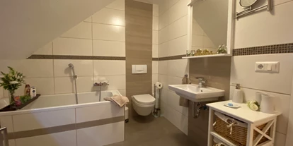 Monteurwohnung - Badezimmer: eigenes Bad - Düben - Ferienhaus Apollo