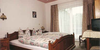 Monteurwohnung - Zimmertyp: Doppelzimmer - Köditz - Zimmer Nr. 62 für Monteure, mit Balkon zum Köditzer Park - Heinrich Dippold