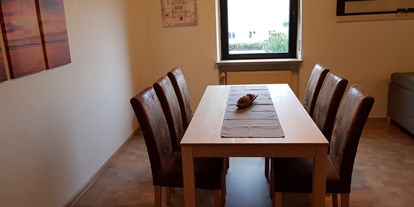 Monteurwohnung - Zimmertyp: Einzelzimmer - PLZ 66111 (Deutschland) - Esszimmer Haus Nina - Monteurwohnung-Ferienwohnung-Haus-Zimmer Nina 