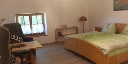 Monteurwohnung - Zimmertyp: Einzelzimmer - Krumbach Niederraunau - Doppelbettzimmer - Ferienwohnung "Am Scheinerturm"