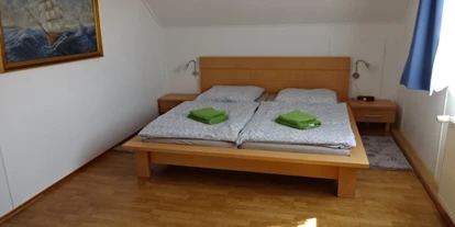 Monteurwohnung - WLAN - Düben - Schlafzimmer - Ferienwohnung Kretschmer