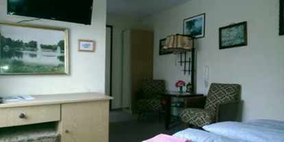 Monteurwohnung - Zimmertyp: Mehrbettzimmer - Döllingen - Doppelbettzimmer verfügt über keine Miniküche - Röderschänkenhof