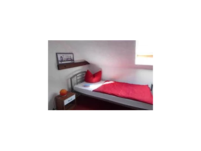 Monteurwohnung - Zimmertyp: Mehrbettzimmer - Esperstedt (Saalekreis) - unser Einzelzimmer - Pension Riel