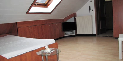 Monteurwohnung - Zimmertyp: Mehrbettzimmer - PLZ 97076 (Deutschland) - Möbliertes Appartement
