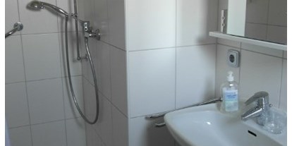 Monteurwohnung - Zimmertyp: Doppelzimmer - PLZ 66903 (Deutschland) - Badezimmer - Ferienwohnung **** Am Bosenberg in St. Wendel, Nähe Bostalsee, Saarland