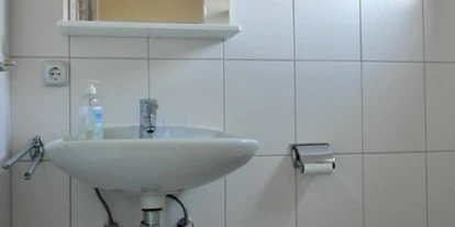 Monteurwohnung - TV - PLZ 66914 (Deutschland) - Badezimmer mit Toilette - Ferienwohnung **** Am Bosenberg in St. Wendel, Nähe Bostalsee, Saarland