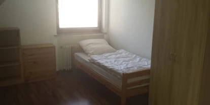 Monteurwohnung - Zimmertyp: Einzelzimmer - Delmenhorst Bungerhof - 1 Zimmer Möbeliert in einer WG