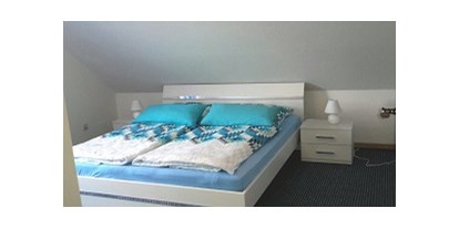 Monteurwohnung - Zimmertyp: Doppelzimmer - Fröndenberg - Schlafzimmer - Große Wohnung mit 3 Schlafzimmern, Bad/Dusche, Küche 