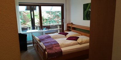 Monteurwohnung - Bettwäsche: Bettwäsche gegen Gebühr - Sasbachwalden - Doppelzimmer - Zimmervermietung Hoferer