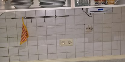 Monteurwohnung - Badezimmer: eigenes Bad - Güster - Komplett ausgestattete Küche - Monteurzimmer Elmenhorst  ab 5 Pers. 14€