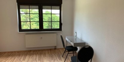 Monteurwohnung - Kühlschrank - PLZ 08451 (Deutschland) - Monteurzimmer Lumpzig - Monteur Wohnung 2 Schlafplätze 
