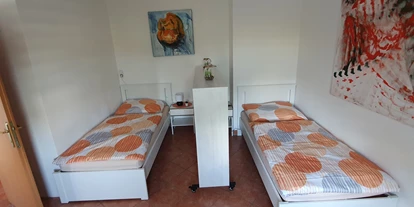 Monteurwohnung - Art der Unterkunft: Gästehaus - Grünbach (Ottnang am Hausruck) - 2 Bettzimmer Whg 1 Schlafraum - Monteurzimmer Hostel Akdemir