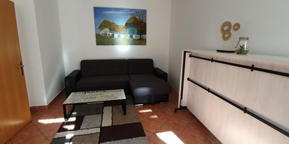 Monteurwohnung - Zimmertyp: Mehrbettzimmer - Oberösterreich - Wohnzimmer Monteurwohnung 2 - Monteurzimmer Hostel Akdemir