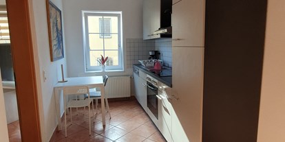 Monteurwohnung - Küche: Gemeinschaftsküche - Pöttenheim - Küche Whg 2 - Monteurzimmer Hostel Akdemir