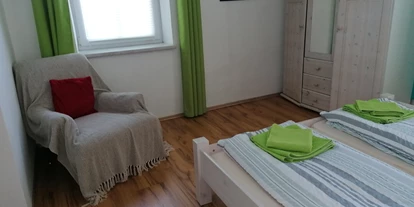 Monteurwohnung - Zimmertyp: Doppelzimmer - Kainraths - Schlafzimmer Apartement 2 - Ferienwohnung Gundacker