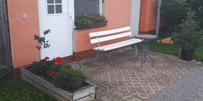 Monteurwohnung - Parkplatz: eigener Parkplatz vorhanden - Thüringen Ost - Monteurzimmer