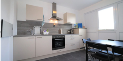 Monteurwohnung - Zimmertyp: Einzelzimmer - Küche mit Essbereich - DONAU HOME - Münsingen