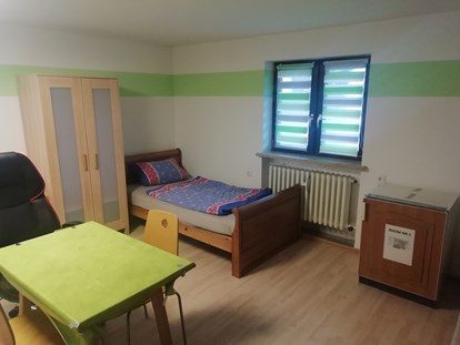 Monteurwohnung - Art der Unterkunft: Gästehaus - PLZ 87659 (Deutschland) - Gast-Zimmer