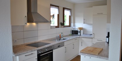 Monteurwohnung - Kühlschrank - PLZ 54492 (Deutschland) - Eifelurlaub Stolz,Ferienwohnungen mit Einzelbetten