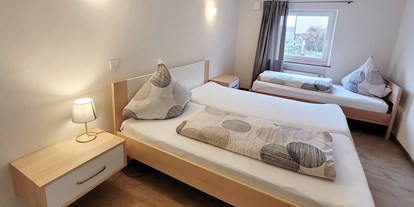 Monteurwohnung - Badezimmer: eigenes Bad - Kesten - Eifelurlaub Stolz,Ferienwohnungen mit Einzelbetten