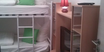 Monteurwohnung - Art der Unterkunft: Ferienwohnung - Niederwürschnitz - Schlafzimmer - Karla Wohnung