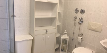 Monteurwohnung - Badezimmer: eigenes Bad - PLZ 52391 (Deutschland) - Eigenes kleines Zuhause 