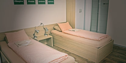 Monteurwohnung - Bettwäsche: Bettwäsche inklusive - Grenchen - Doppelzimmer mit Du/Wc im Zimmer - SleepBox
