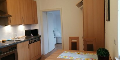 Monteurwohnung - Zimmertyp: Doppelzimmer - Jettenbach (Landkreis Mühldorf am Inn) - Küche OG - Monteurhaus in Mühldorf am Inn