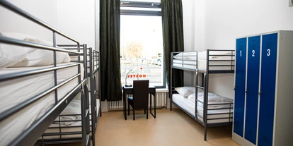Monteurwohnung - Bettwäsche: Bettwäsche inklusive - Krummensee - Midel Hostel