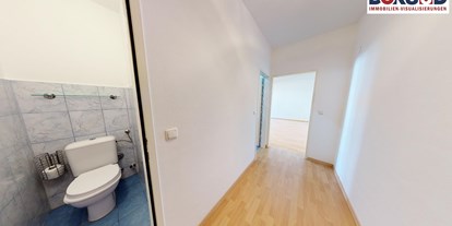 Monteurwohnung - Badezimmer: eigenes Bad - Untersteinbach - Gang und WC - Apartement auf Zeit