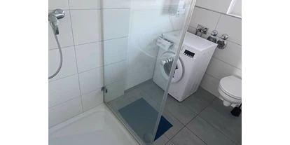 Monteurwohnung - Küche: eigene Küche - PLZ 68519 (Deutschland) - Duschbad mit Toilette und Waschmaschine - Monteurzimmer Lampertheim