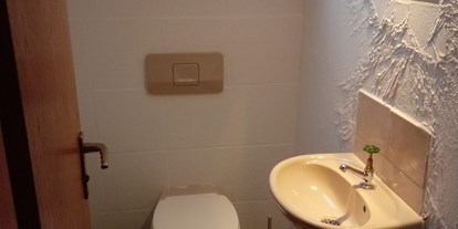Monteurwohnung - Badezimmer: Gemeinschaftsbad - Böblingen - Ahornstüble