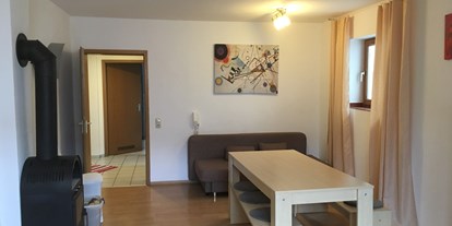Monteurwohnung - Küche: eigene Küche - PLZ 84030 (Deutschland) - Essbereich - Monteurwohnung / Ferienwohnung Eglhuber Landkreis Landshut