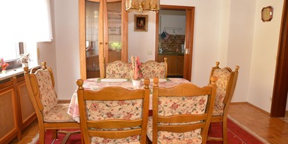 Monteurwohnung - Zimmertyp: Doppelzimmer - Neulußheim - Esszimmer - Zimmervermietung Reilingen