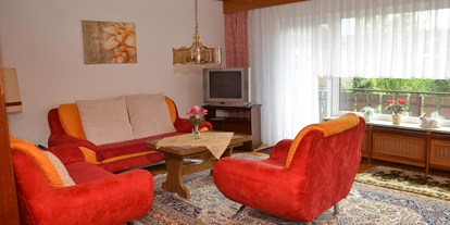 Monteurwohnung - Zimmertyp: Doppelzimmer - Neulußheim - Wohnzimmer der Monteurunterkunft - Zimmervermietung Reilingen