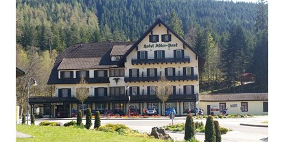 Monteurwohnung - Schwarzwald - Hausansicht - Haus Adler Post