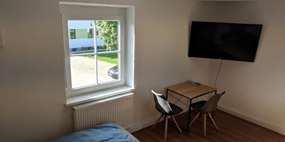 Monteurwohnung - Zimmertyp: Doppelzimmer - PLZ 87665 (Deutschland) - Zweibettzimmer - Zentralblick Unterthingau