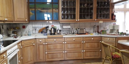 Monteurwohnung - Küche: eigene Küche - Langhagen - voll ausgestattete Küche - Wohnung voll ausgestattet im Gutshaus Alt Krassow