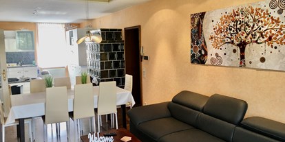 Monteurwohnung - Zimmertyp: Mehrbettzimmer - Saarland - Wohn-Ess-Zimmer - Palminas Ferienwohnungen