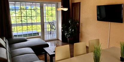 Monteurwohnung - Zimmertyp: Mehrbettzimmer - Saarlouis Saarbrücken - Wohnzimmer - Palminas Ferienwohnungen