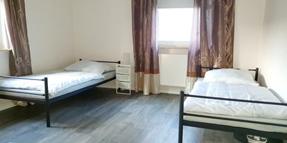 Monteurwohnung - Badezimmer: eigenes Bad - Nienstädt - Reinhard monteurzimmer und ferienwohnung 