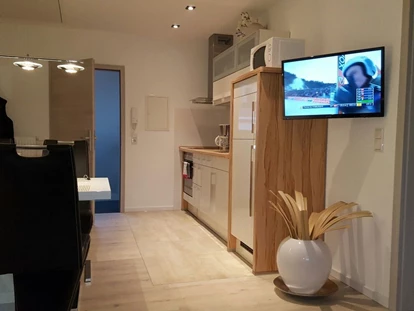 Monteurwohnung - Zimmertyp: Einzelzimmer - Padingbüttel - Offene Küche mit Wohnzimmer - Citysterne Bremerhaven